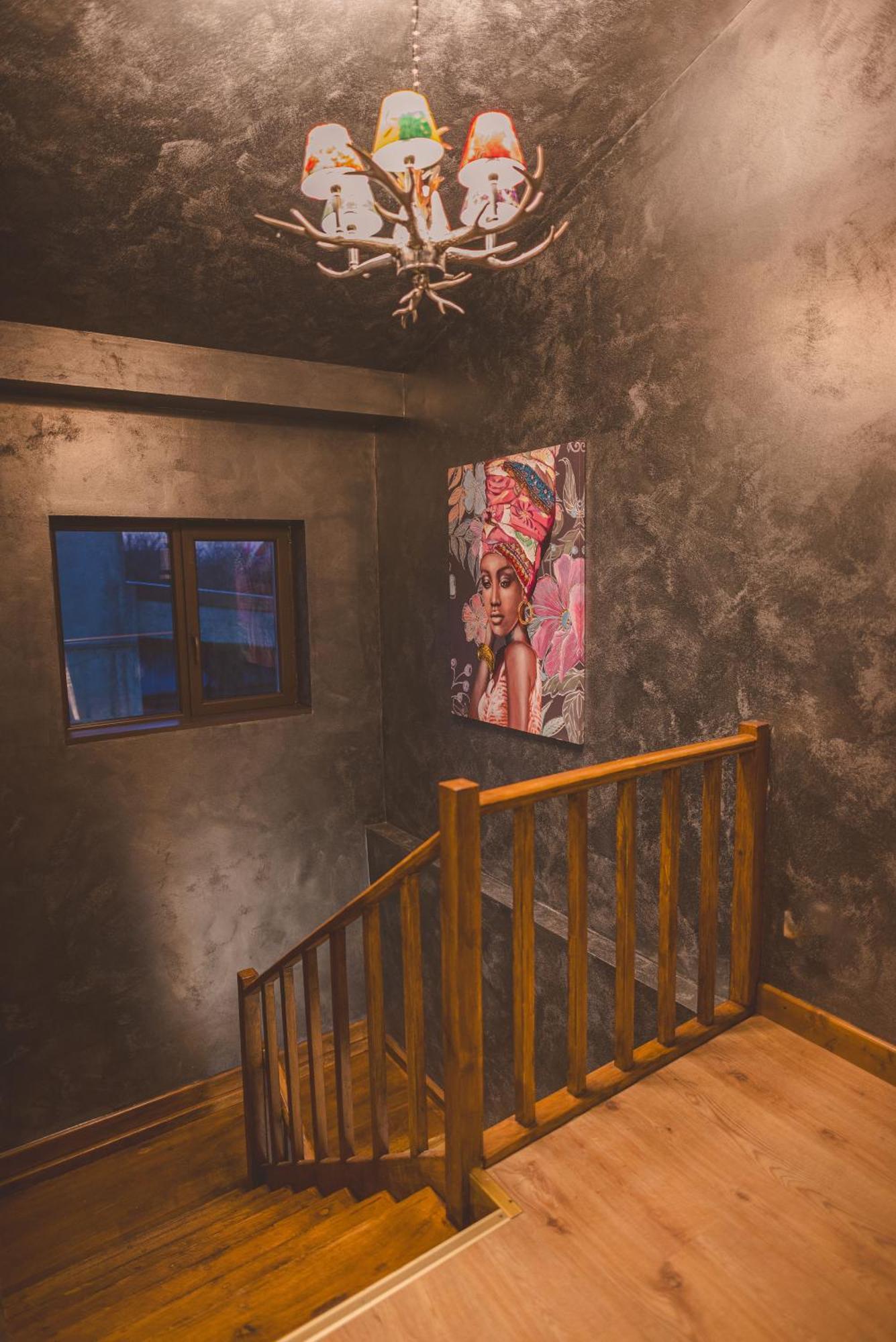 Madison Lake Villa Balotesti Ngoại thất bức ảnh