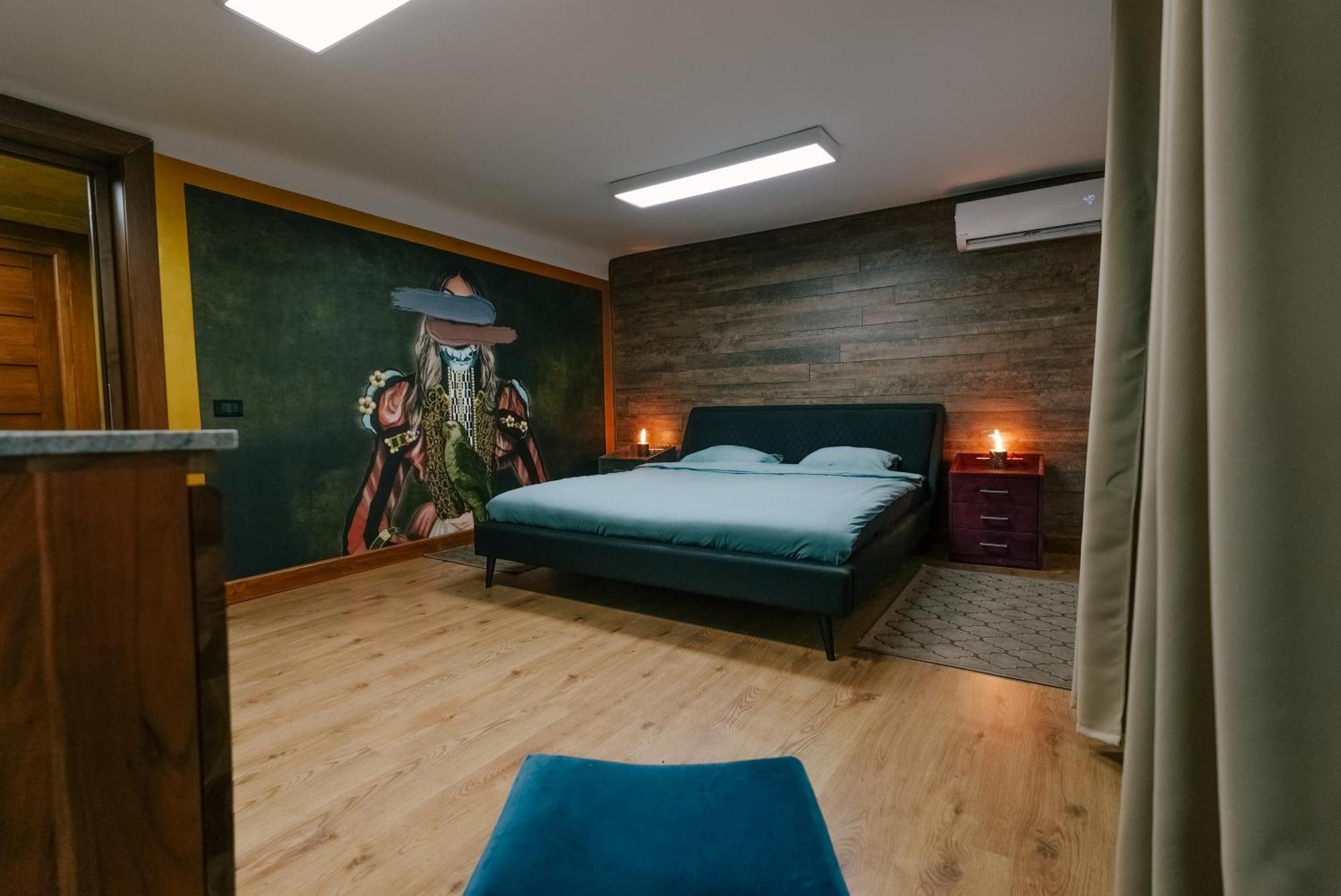 Madison Lake Villa Balotesti Ngoại thất bức ảnh